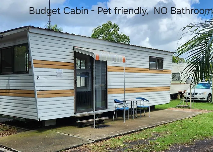 River Retreat Home & Holiday Park